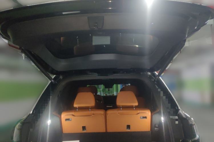 Used Hima AITO M9 2024 Range-Extended Ultra Version 42 kWh 6-Seater Model Trunk