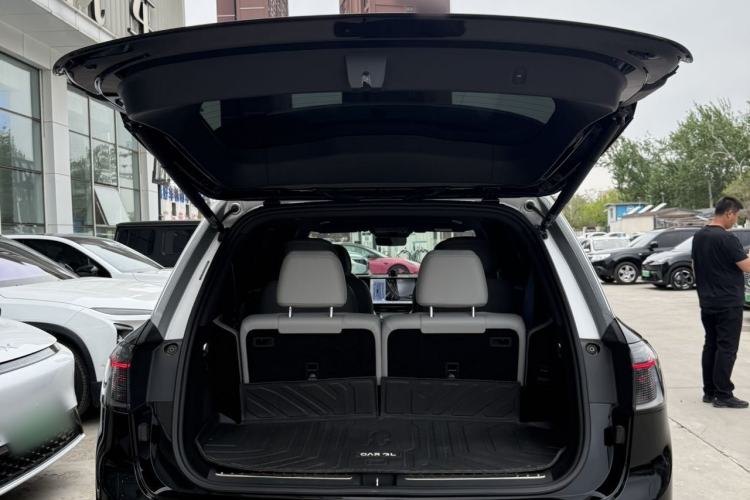Used Hima AITO M9 2024 Range-Extended Max Edition 42 kWh 6-Seater Version Trunk