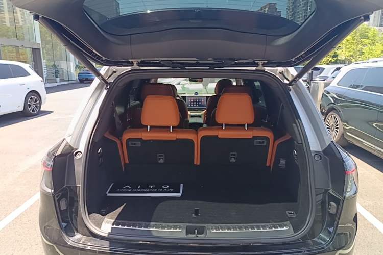Used Hima AITO M9 2024 Range-Extended Max Edition 42 kWh 6-Seater Version Trunk