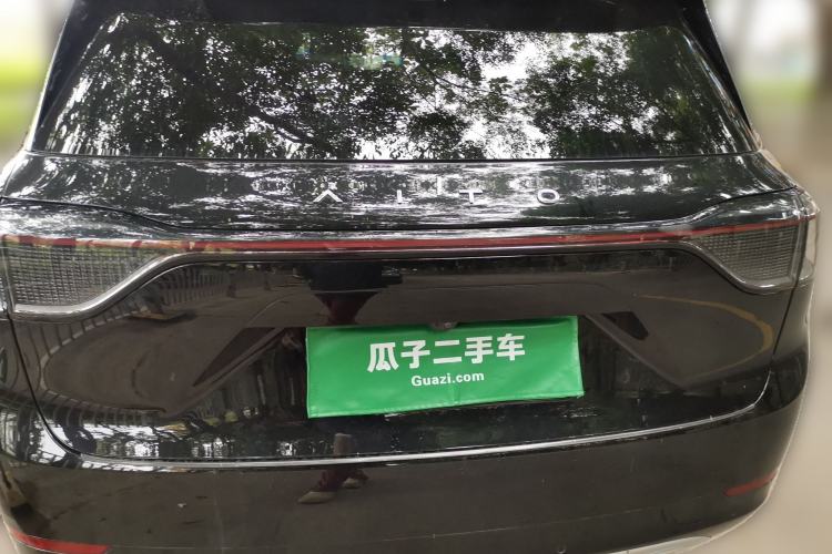 Used Hima AITO M9 2024 Range-Extended Ultra Version 52 kWh 5-Seater Model Trunk