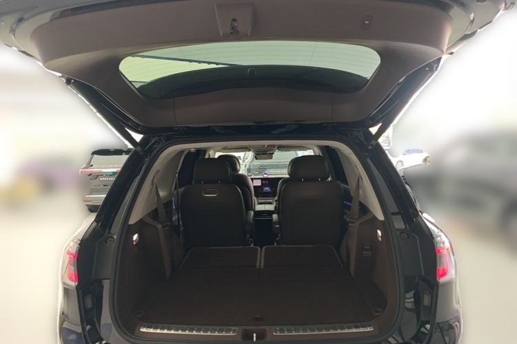Used Hima AITO M9 2024 Range-Extended Ultra Version 42 kWh 6-Seater Model Trunk