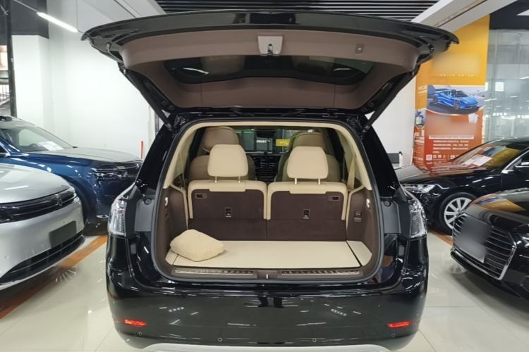 Used Hima AITO M9 2024 Range-Extended Max Edition 42 kWh 6-Seater Version Trunk