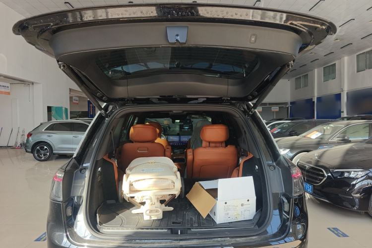 Used Hima AITO M9 2024 Range-Extended Ultra Version 52 kWh 6-Seater Model Trunk
