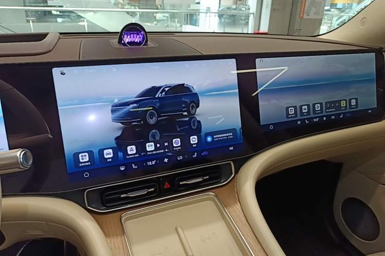 Used Hima AITO M9 2024 Range-Extended Max Edition 42 kWh 6-Seater Version Audio And AC Panel