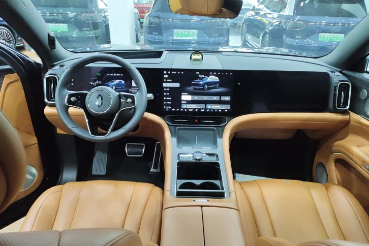 Used Hima AITO M9 2024 Range-Extended Ultra Version 42 kWh 6-Seater Model Center Console