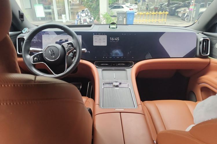 Used Hima AITO M9 2024 Range-Extended Ultra Version 42 kWh 6-Seater Model Center Console