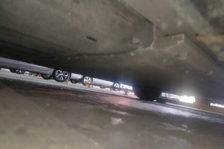 Used Hima AITO M9 2024 Range-Extended Max Edition 42 kWh 6-Seater Version Chassis Front Left