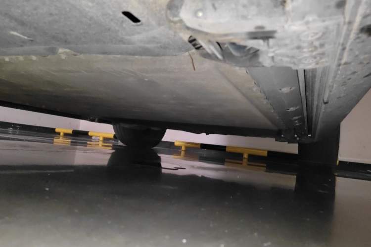 Used Hima AITO M9 2024 Range-Extended Ultra Version 42 kWh 6-Seater Model Chassis Front Left