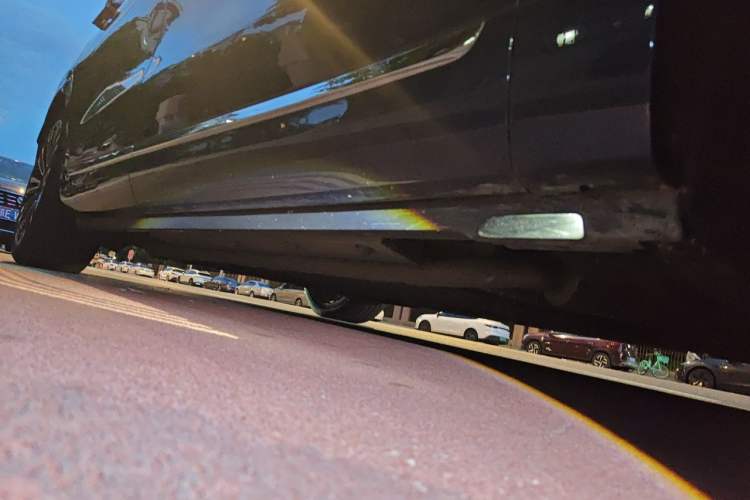 Used Hima AITO M9 2024 Range-Extended Ultra Version 42 kWh 6-Seater Model Chassis Front Right