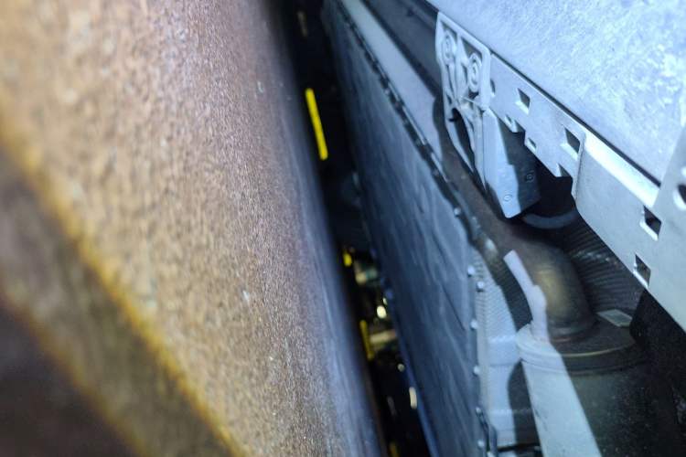 Used Hima AITO M9 2024 Range-Extended Max Edition 52 kWh 5-Seater Version Chassis Front Right