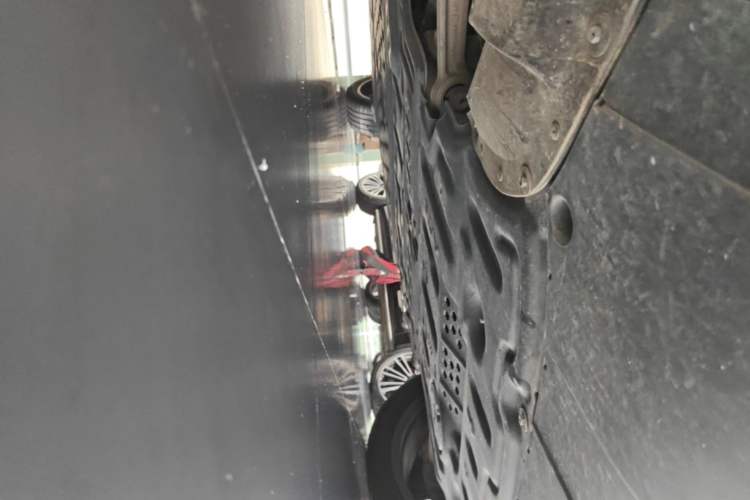 Used Hima AITO M9 2024 Range-Extended Ultra Version 42 kWh 6-Seater Model Chassis Front Right
