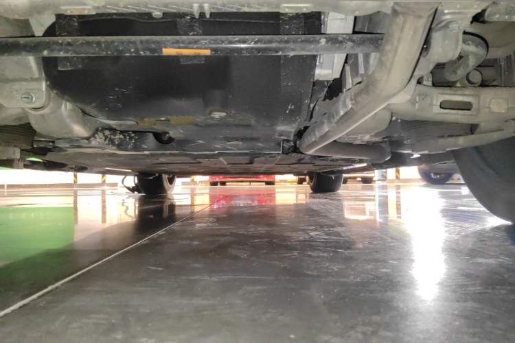 Used Hima AITO M9 2024 Range-Extended Ultra Version 42 kWh 6-Seater Model Chassis Rear