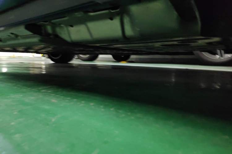 Used Hima AITO M9 2024 Range-Extended Ultra Version 52 kWh 6-Seater Model Chassis Rear Left