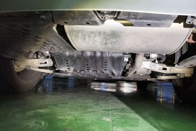 Used Hima AITO M9 2024 Range-Extended Ultra Version 42 kWh 6-Seater Model Chassis Rear