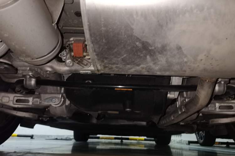 Used Hima AITO M9 2024 Range-Extended Ultra Version 42 kWh 6-Seater Model Chassis Rear