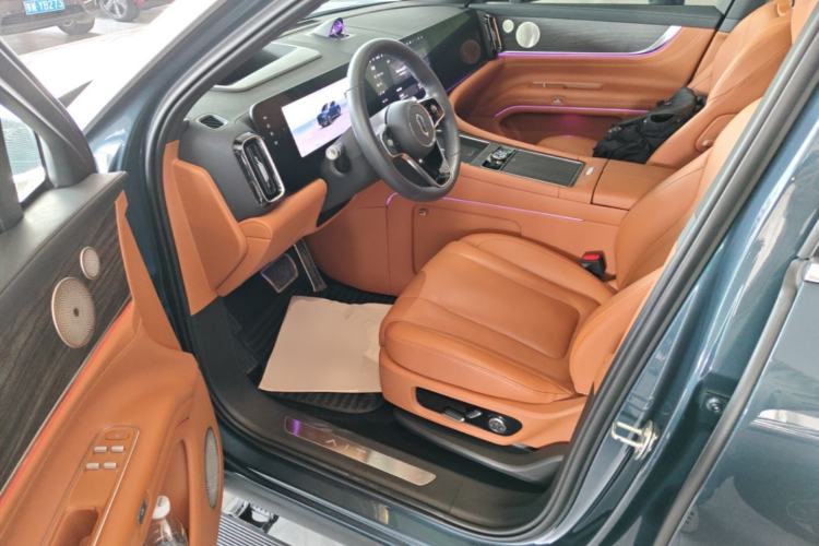 Used Hima AITO M9 2024 Range-Extended Ultra Version 52 kWh 6-Seater Model Driver Seat