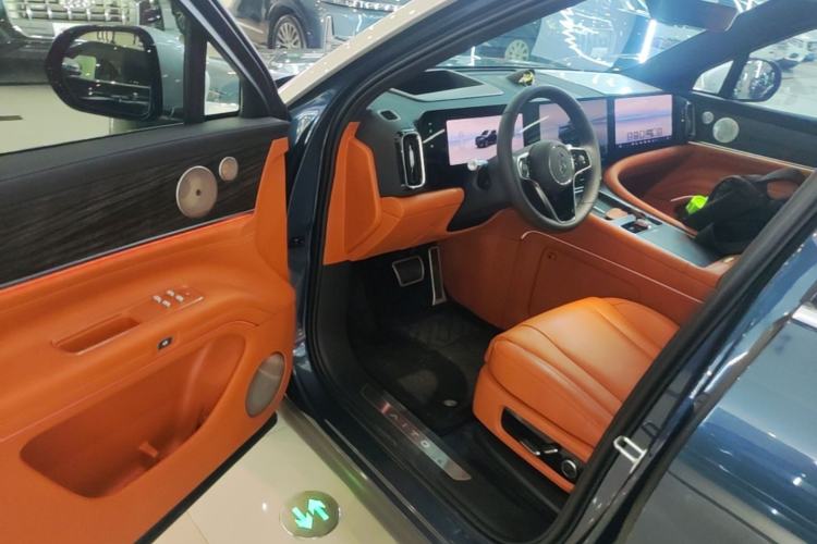 Used Hima AITO M9 2024 Range-Extended Max Edition 42 kWh 6-Seater Version Driver Seat