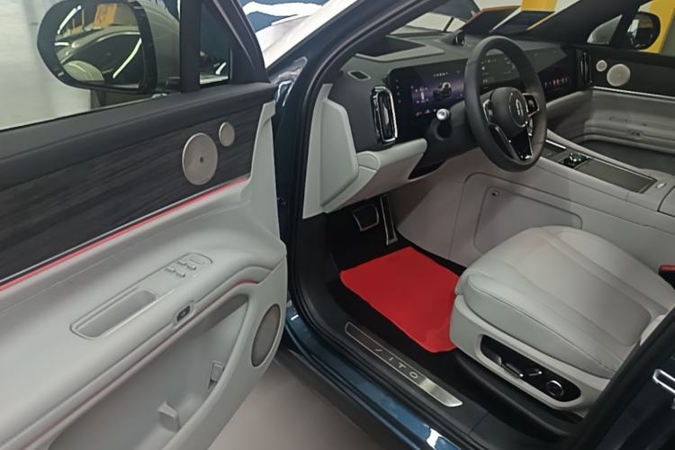 Used Hima AITO M9 2024 Range-Extended Max Edition 42 kWh 6-Seater Version Driver Seat