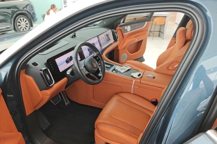 Used Hima AITO M9 2024 Range-Extended Ultra Version 42 kWh 6-Seater Model Driver Seat