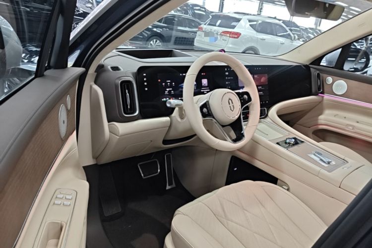 Used Hima AITO M9 2024 Range-Extended Max Edition 42 kWh 6-Seater Version Driver Seat
