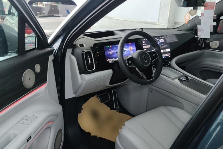Used Hima AITO M9 2024 Range-Extended Ultra Version 42 kWh 6-Seater Model Driver Seat