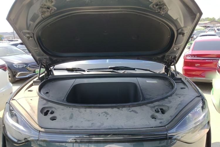 Used Hima AITO M9 2024 All-Electric Ultra Version 100 kWh 6-Seater Model Engine Bay