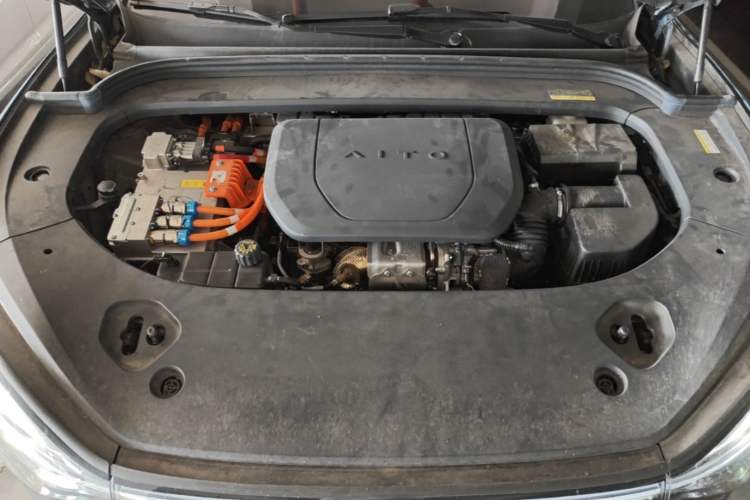 Used Hima AITO M9 2024 Range-Extended Ultra Version 42 kWh 6-Seater Model Engine Bay