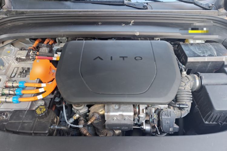 Used Hima AITO M9 2024 Range-Extended Ultra Version 42 kWh 6-Seater Model Engine Bay