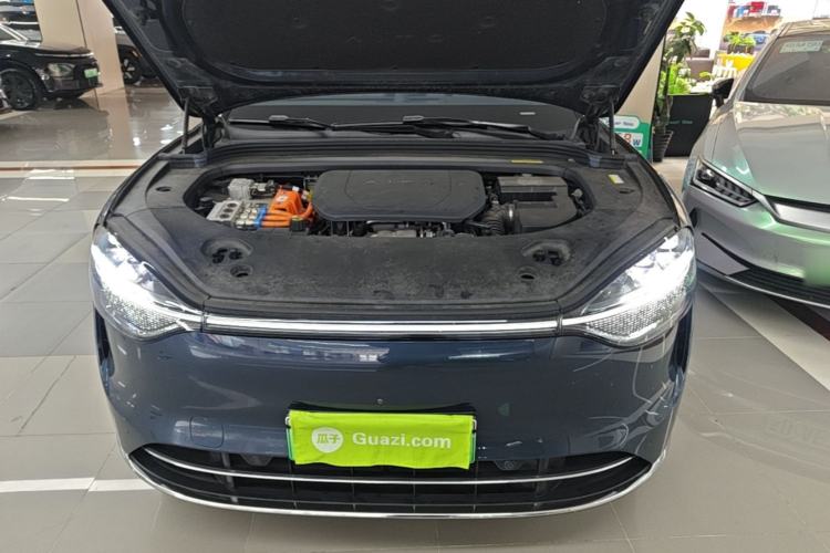 Used Hima AITO M9 2024 Range-Extended Ultra Version 42 kWh 6-Seater Model Engine Bay