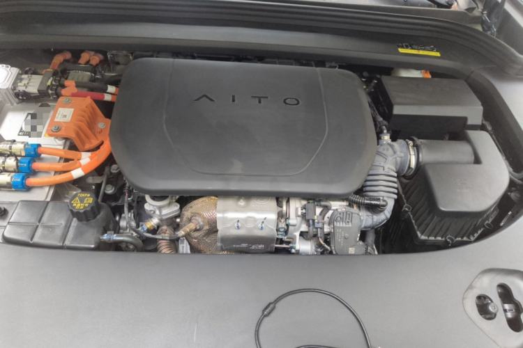 Used Hima AITO M9 2024 Range-Extended Ultra Version 52 kWh 6-Seater Model Engine Bay