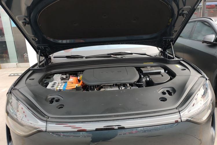Used Hima AITO M9 2024 Range-Extended Ultra Version 42 kWh 6-Seater Model Engine Bay