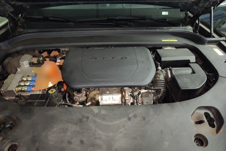 Used Hima AITO M9 2024 Range-Extended Ultra Version 52 kWh 6-Seater Model Engine Bay