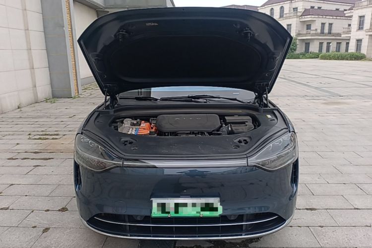 Used Hima AITO M9 2024 Range-Extended Ultra Version 42 kWh 6-Seater Model Engine Bay