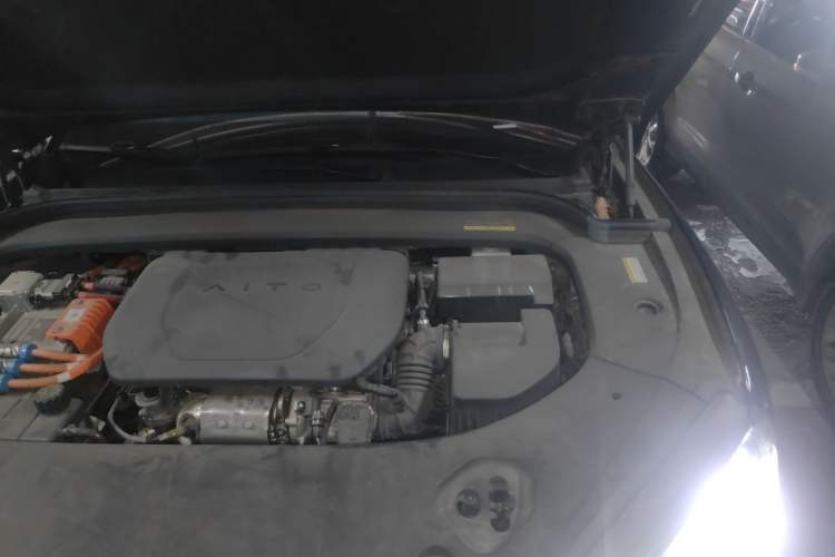 Used Hima AITO M9 2024 Range-Extended Max Edition 42 kWh 6-Seater Version Engine Bay Left