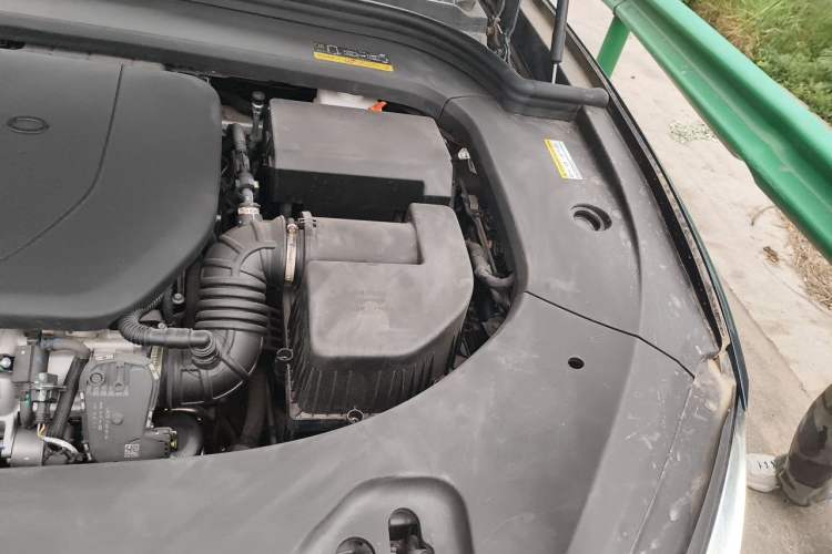 Used Hima AITO M9 2024 Range-Extended Max Edition 42 kWh 6-Seater Version Engine Bay Left