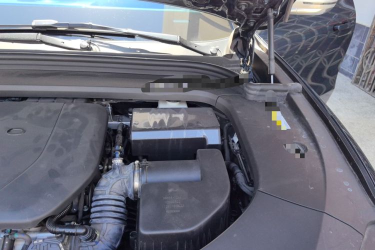 Used Hima AITO M9 2024 Range-Extended Ultra Version 42 kWh 6-Seater Model Engine Bay Left