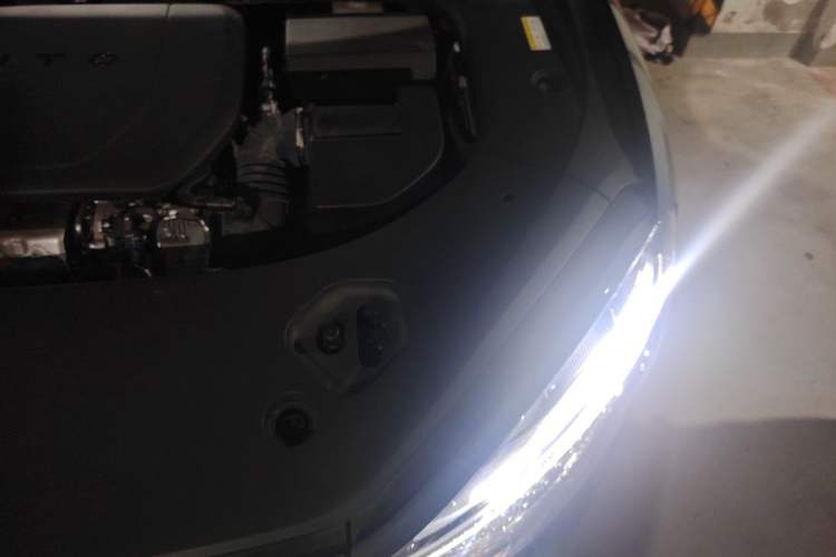 Used Hima AITO M9 2024 Range-Extended Max Edition 42 kWh 5-Seater Version Engine Bay Left