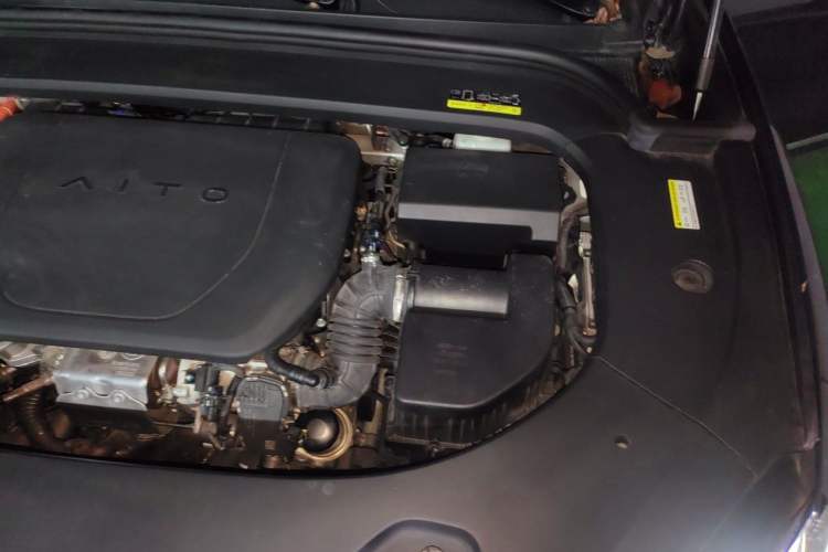 Used Hima AITO M9 2024 Range-Extended Ultra Version 42 kWh 6-Seater Model Engine Bay Left