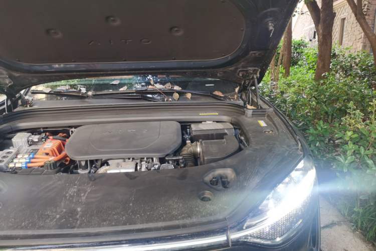 Used Hima AITO M9 2024 Range-Extended Max Edition 42 kWh 6-Seater Version Engine Bay Left