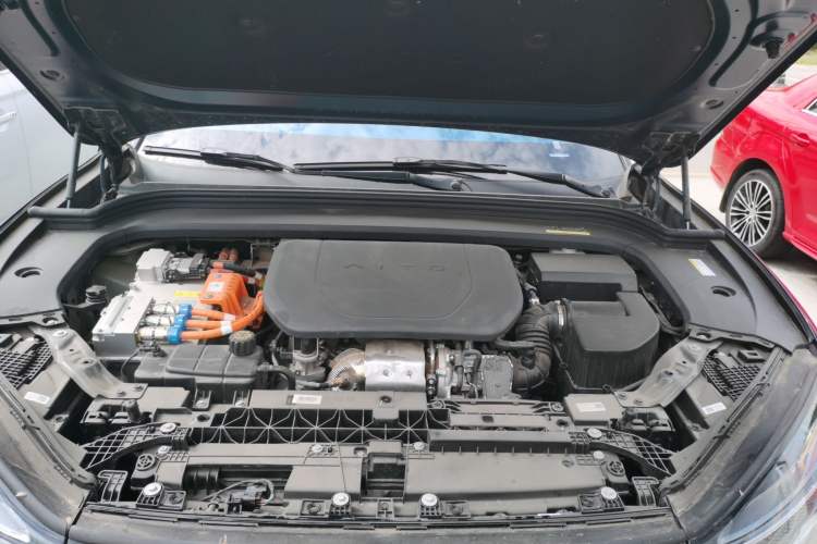 Used Hima AITO M9 2024 Range-Extended Ultra Version 42 kWh 6-Seater Model Engine Bay