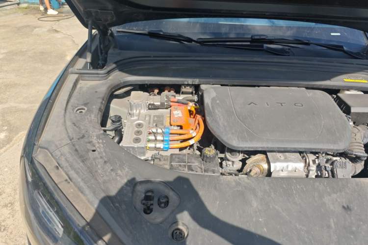 Used Hima AITO M9 2024 Range-Extended Max Edition 42 kWh 5-Seater Version Engine Bay Right