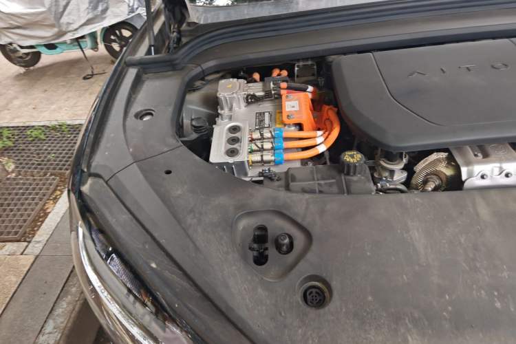 Used Hima AITO M9 2024 Range-Extended Max Edition 52 kWh 6-Seater Version Engine Bay Right
