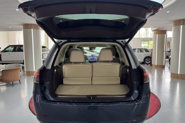 Used Hima AITO M9 2024 Range-Extended Ultra Version 42 kWh 6-Seater Model Exterior 12