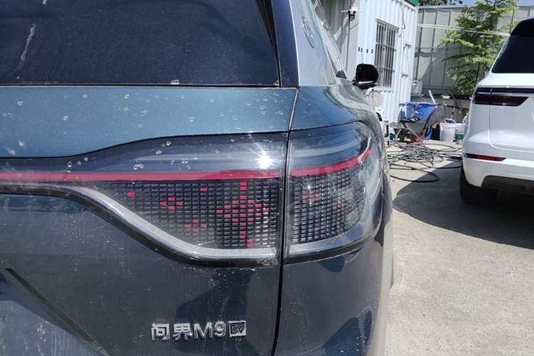 Used Hima AITO M9 2024 All-Electric Ultra Version 100 kWh 6-Seater Model Exterior 3