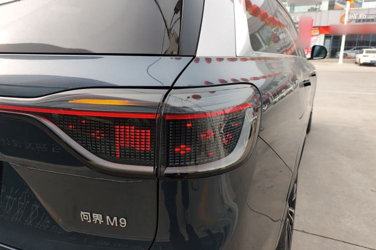 Used Hima AITO M9 2024 Range-Extended Ultra Version 42 kWh 6-Seater Model Exterior 3