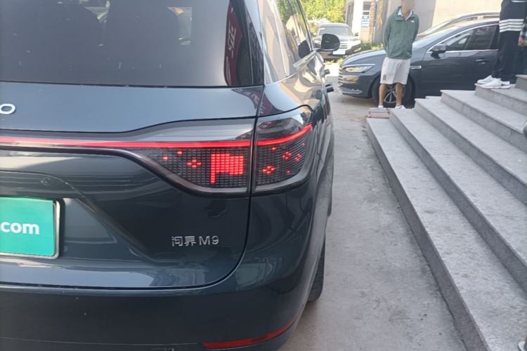 Used Hima AITO M9 2024 Range-Extended Ultra Version 52 kWh 6-Seater Model Exterior 3