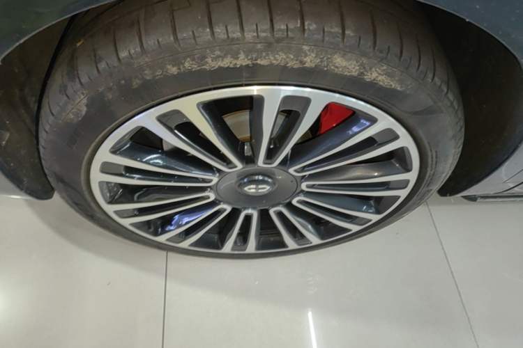 Used Hima AITO M9 2024 Range-Extended Ultra Version 42 kWh 6-Seater Model Exterior 4