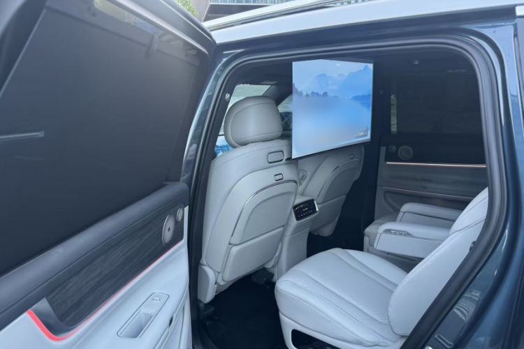 Used Hima AITO M9 2024 Range-Extended Ultra Version 42 kWh 6-Seater Model Exterior 4