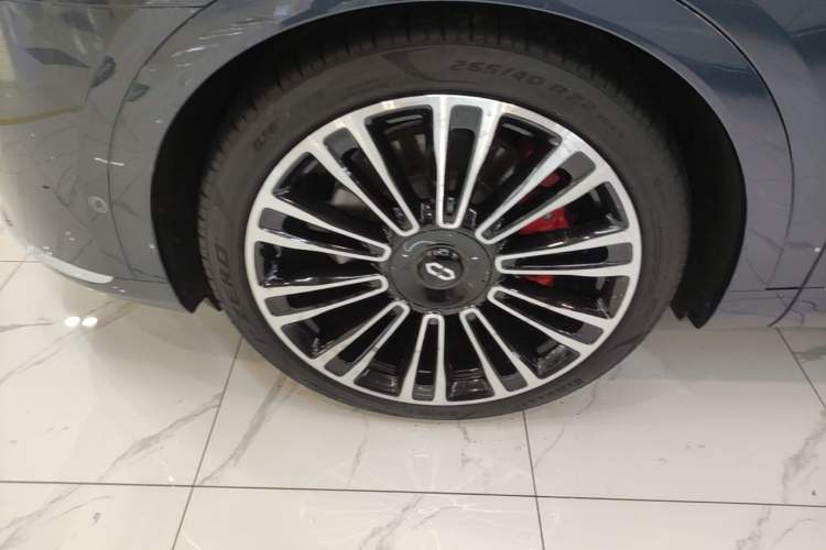 Used Hima AITO M9 2024 Range-Extended Ultra Version 52 kWh 6-Seater Model Exterior 4