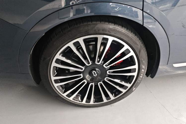 Used Hima AITO M9 2024 Range-Extended Ultra Version 42 kWh 6-Seater Model Exterior 5
